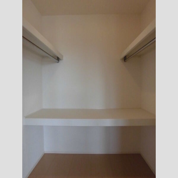 収納 (ウォークインクローゼット)