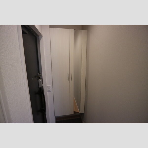 玄関 (シューズBOX)