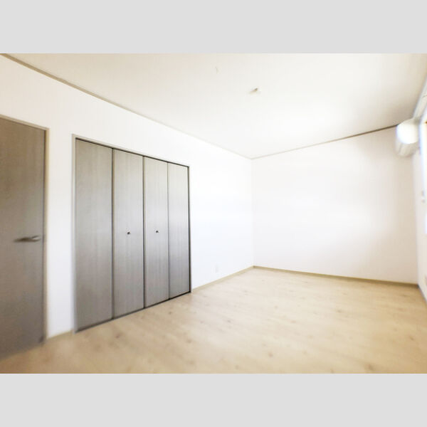 その他 (洋室)