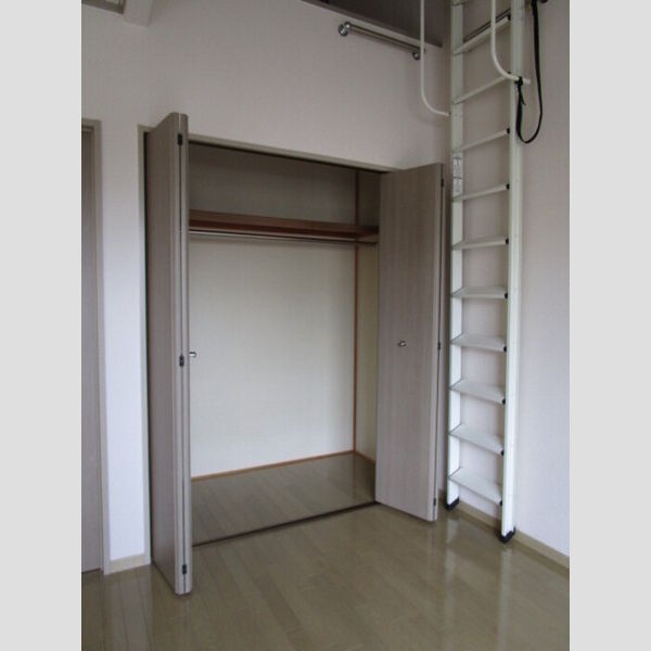 収納 (クローゼット)