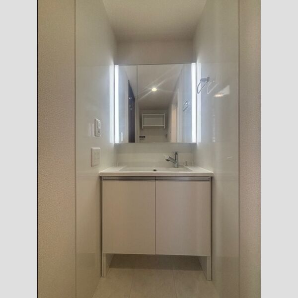 洗面所 (洗面室)