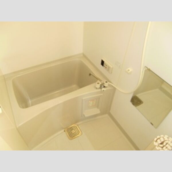 バス (お風呂は追焚機能、浴室換気乾燥機付いてます♪)