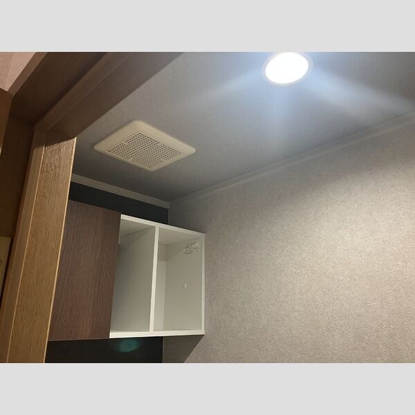 収納 (トイレ　FIT棚)