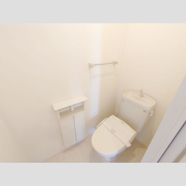 トイレ (温水洗浄便座)