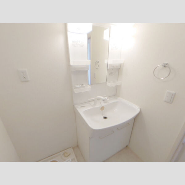 洗面所 (洗髪洗面化粧台)