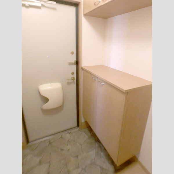玄関 (玄関)