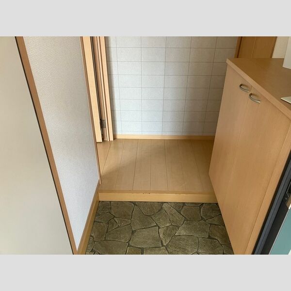 玄関 (玄関)