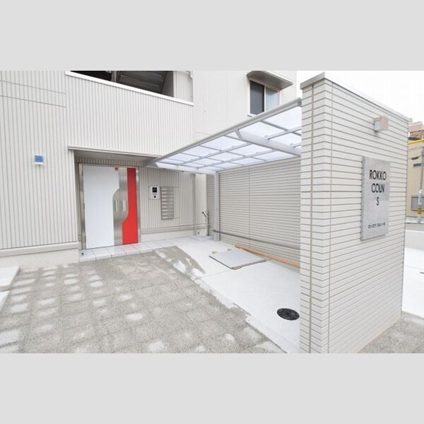 現地周辺 (駐輪場)