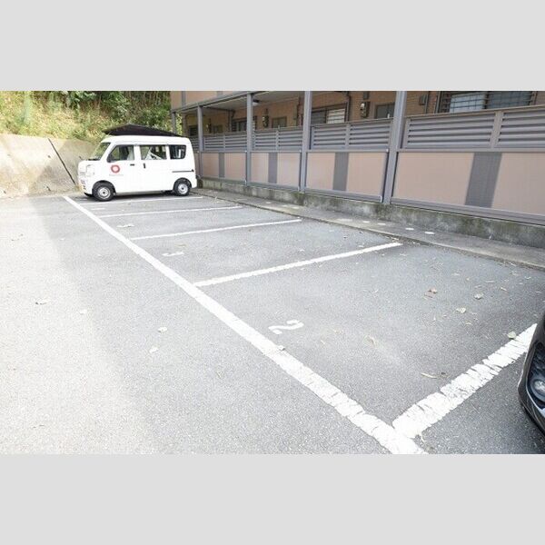 駐車場 (駐車場)