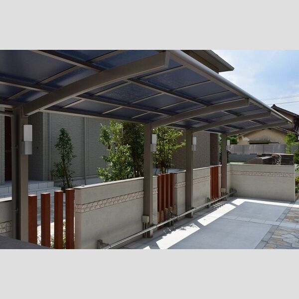 現地周辺 (屋根付き駐輪場)