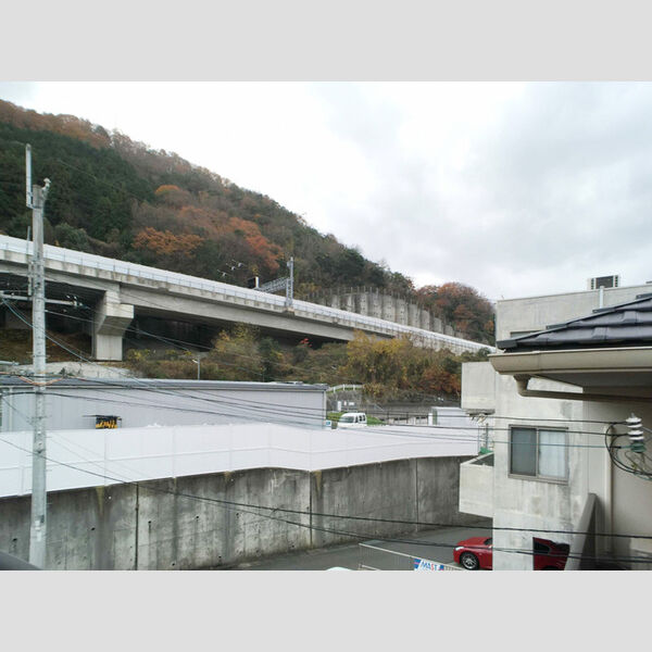 現地周辺 (ベランダからの眺望)