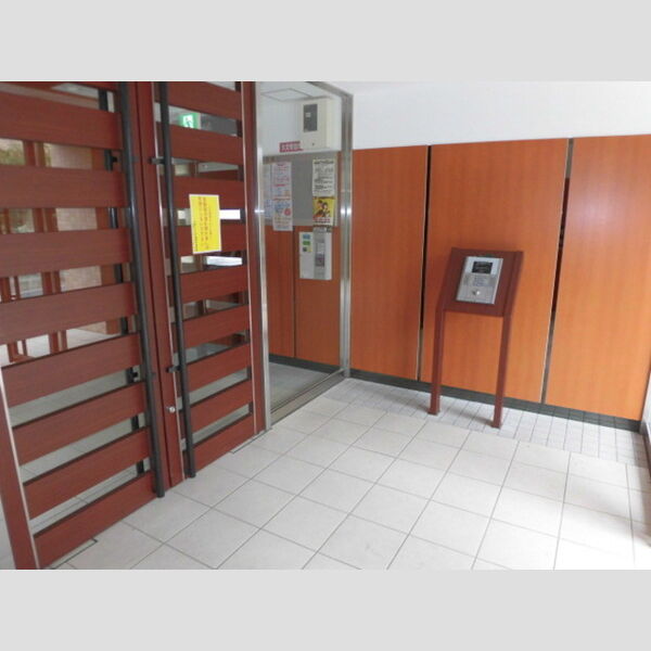 現地周辺 (オートロック)