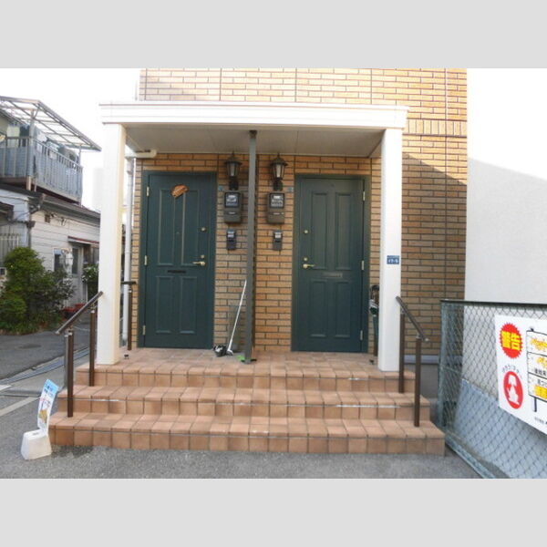 エントランス (入口ポーチ)