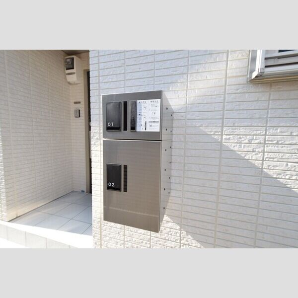 現地周辺 (宅配ボックス)