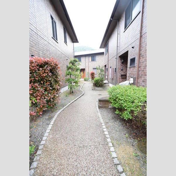 エントランス (入口通路)