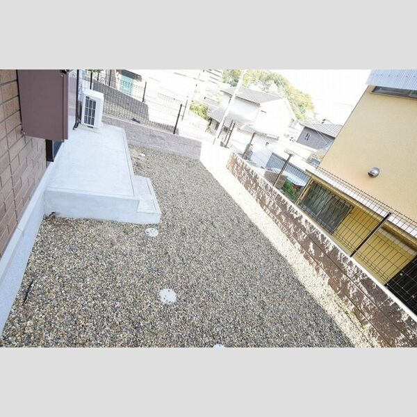 その他 (専用庭)