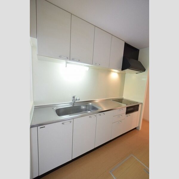 キッチン (キッチン)