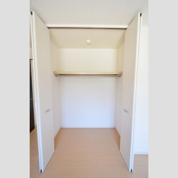 収納 (クローゼット)