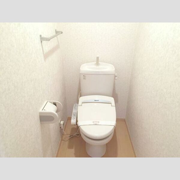 トイレ (温水洗浄暖房便座)