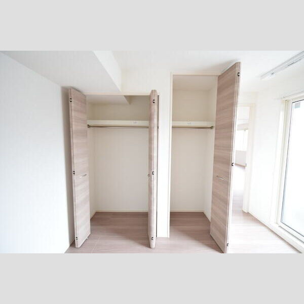 収納 (クローゼット)