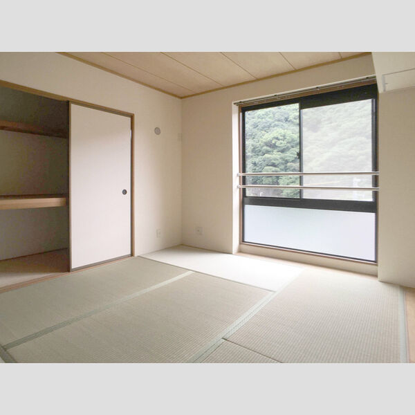 その他 (北側和室〔6帖))