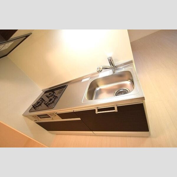 キッチン (システムキッチン 三口ガスコンロ(グリル・浄水器カートリッジ付))