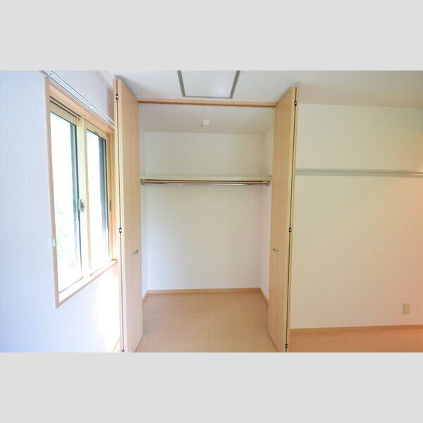 収納 (クローゼット)