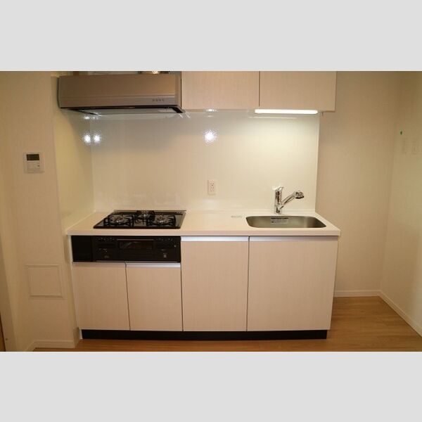 キッチン (キッチン)