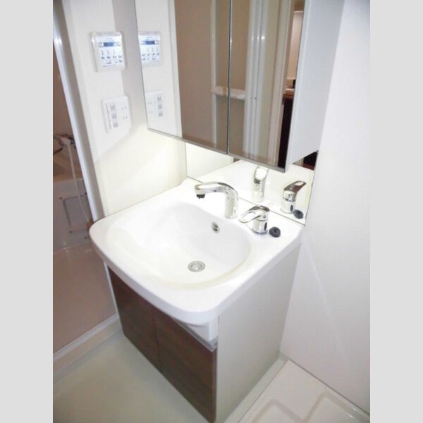 洗面所 (洗面化粧台)