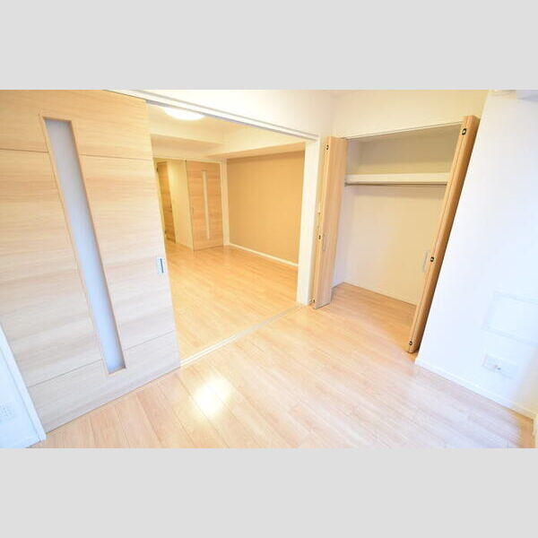 その他 (洋室~ダイニングの雰囲気!)