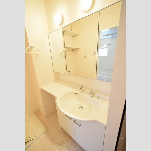 洗面所 (洗面化粧台)