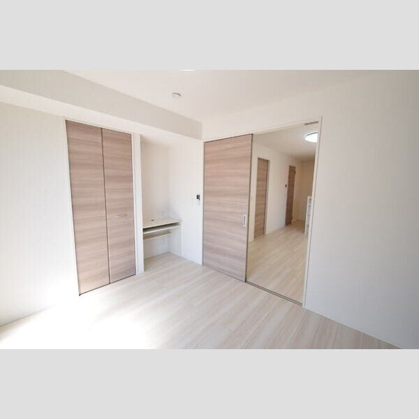 その他 (洋室)