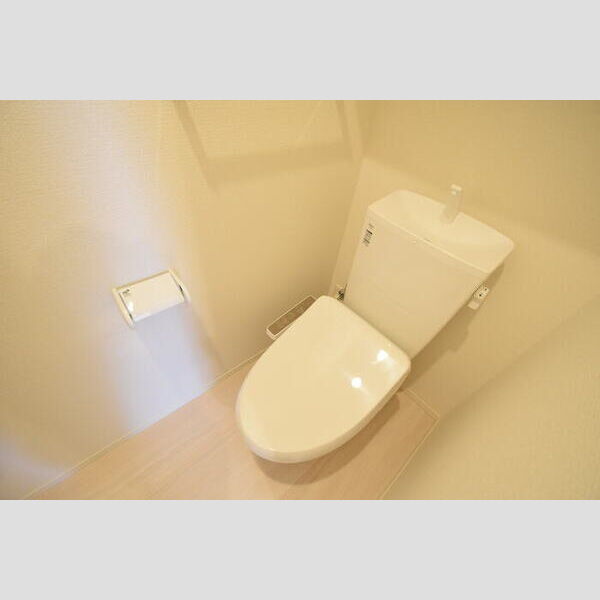 トイレ (温水洗浄暖房便座)