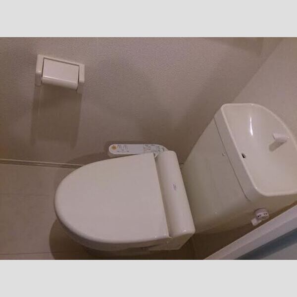 トイレ (温水洗浄暖房便座)