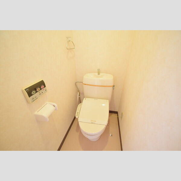 トイレ (温水洗浄暖房便座)