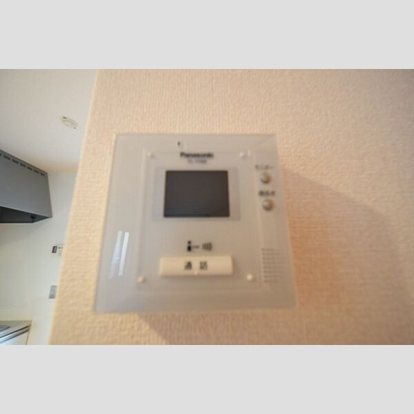 その他設備 (TVモニター付きインターホン)