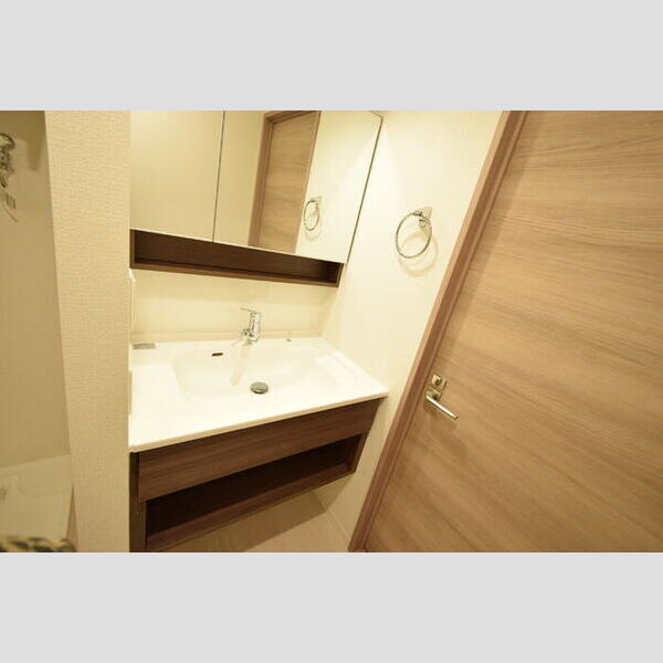 洗面所 (洗面化粧台)