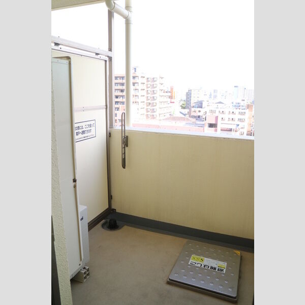 バルコニー・ベランダ (バルコニー)