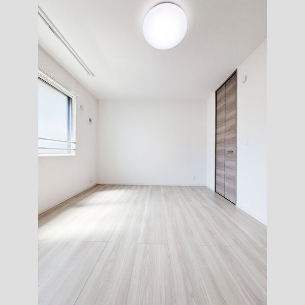 その他 (洋室)