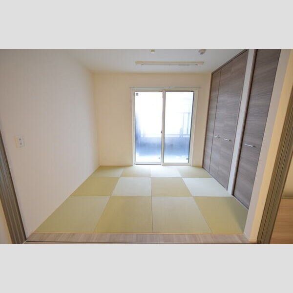 その他 (タタミコーナー)