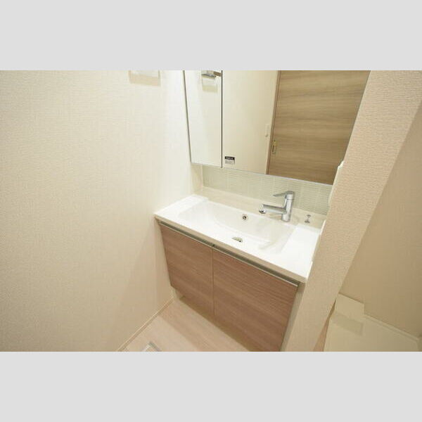 洗面所 (洗髪洗面化粧台)