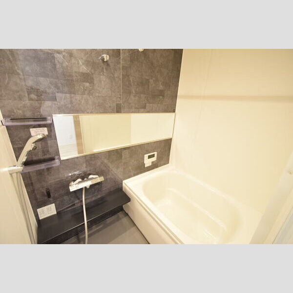 バス (浴室)