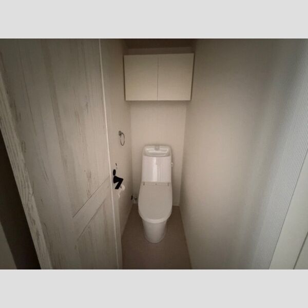 トイレ (温水洗浄便座)