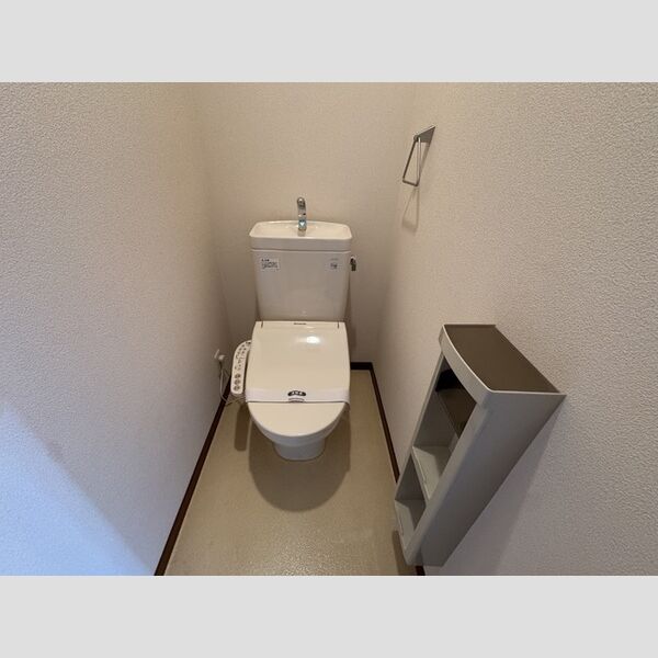 トイレ (温水洗浄暖房便座)