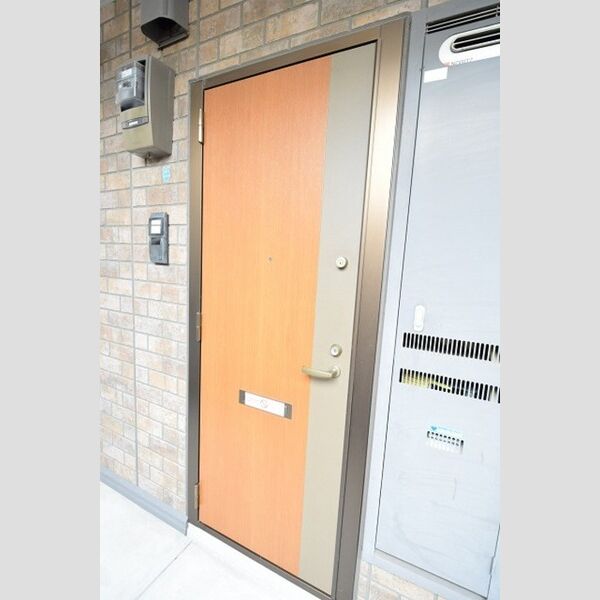 玄関 (玄関ドア)