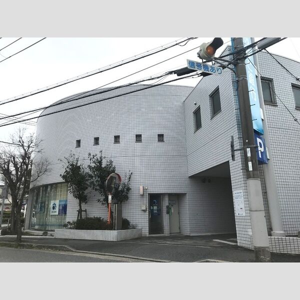 現地周辺 (みなと銀行岩岡支店(約708m))