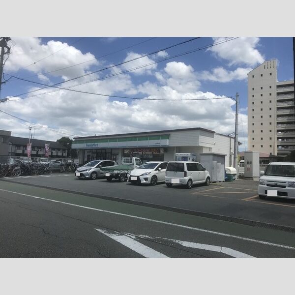 現地周辺 (ファミリーマート土山駅前店(545m))