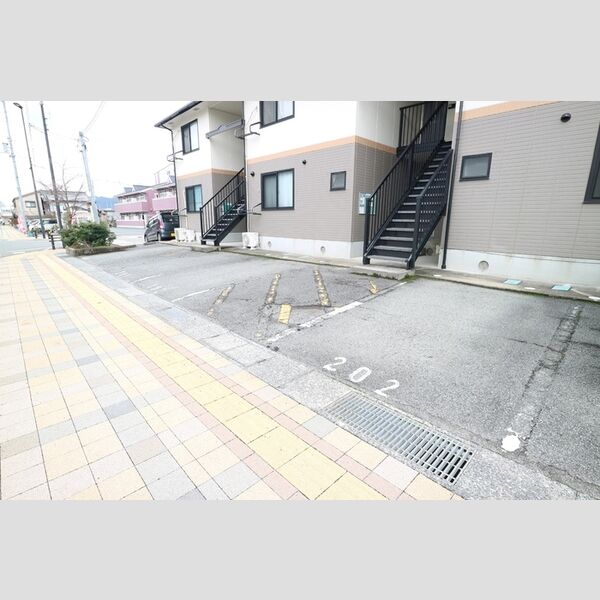 駐車場 (駐車場)