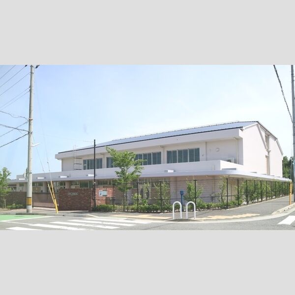 現地周辺 (神戸市立舞多聞小学校(約120m))