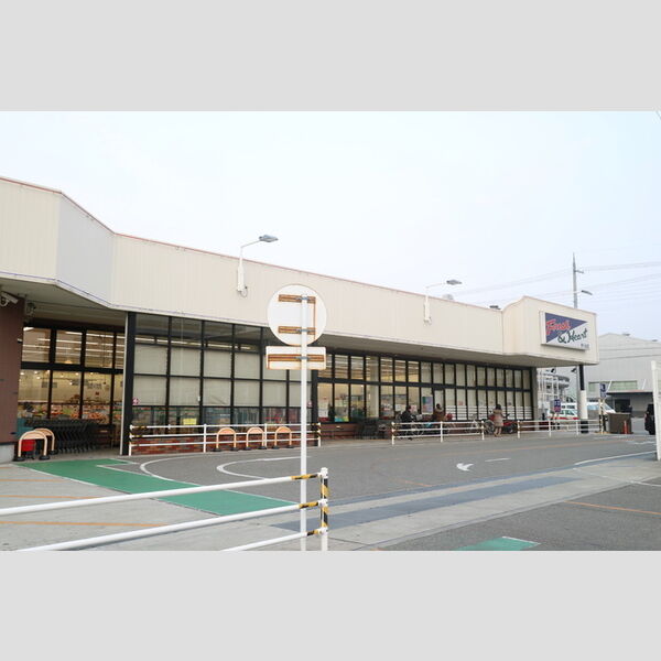 現地周辺 (マルアイ伊川谷店(1000m))